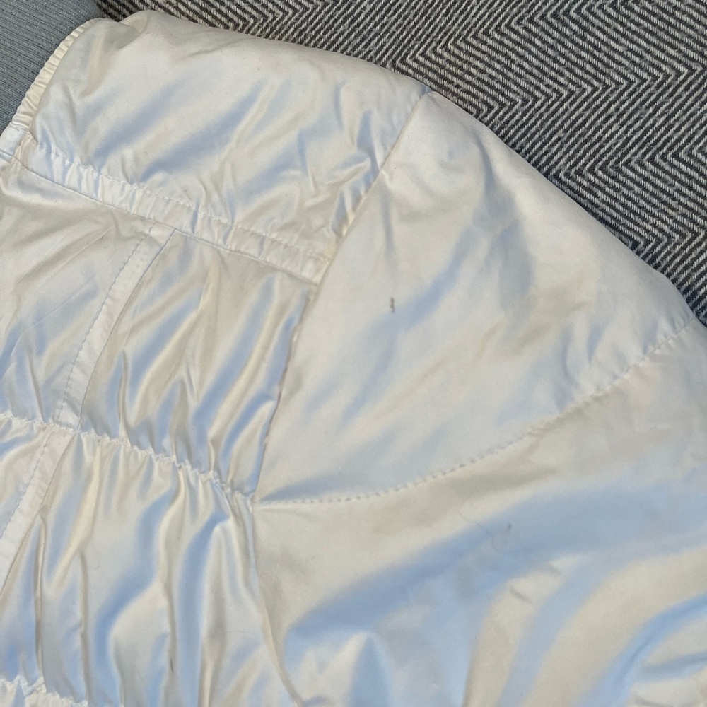 Athleta White Puffer Jacket Size L - Picture 11 of 13